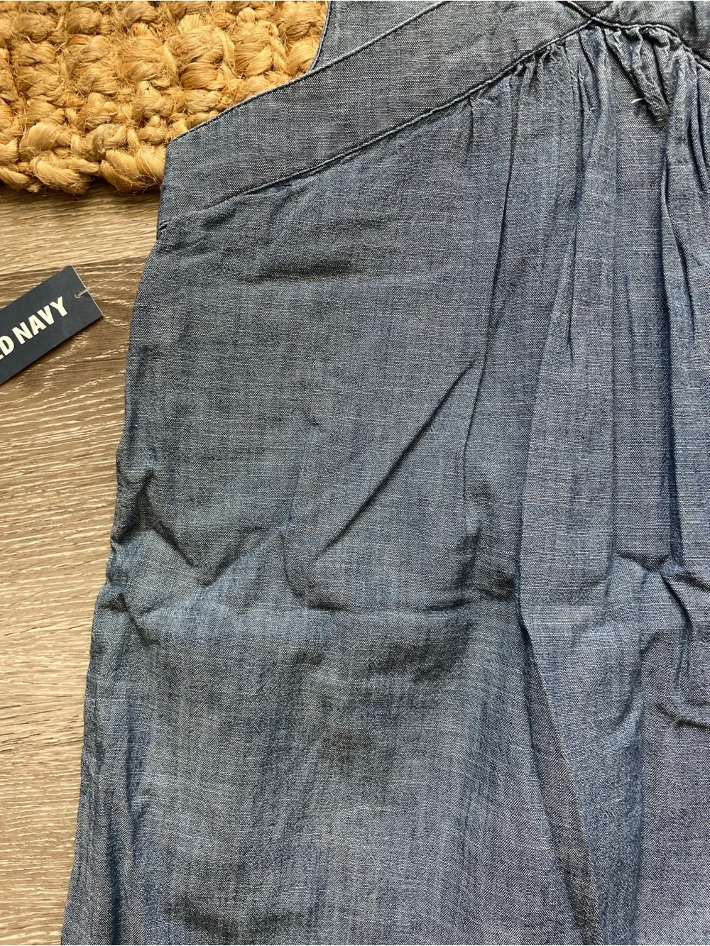 Old Navy Sleeveless Chambray Embroidered Shift Dress - Blue